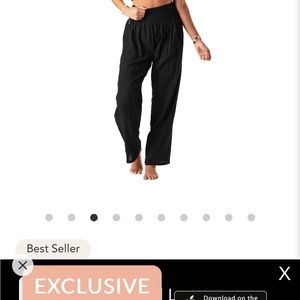 Lotus and Luna black wide leg cotton pants in small.